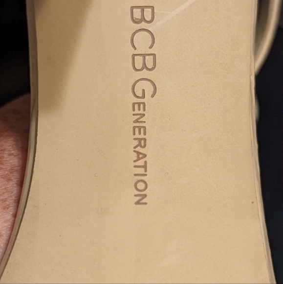 BCBGeneration Cayce 7.5 M Beige Patent Open Toe Sandals Ankle Cuff Stiletto New - Picture 8 of 16